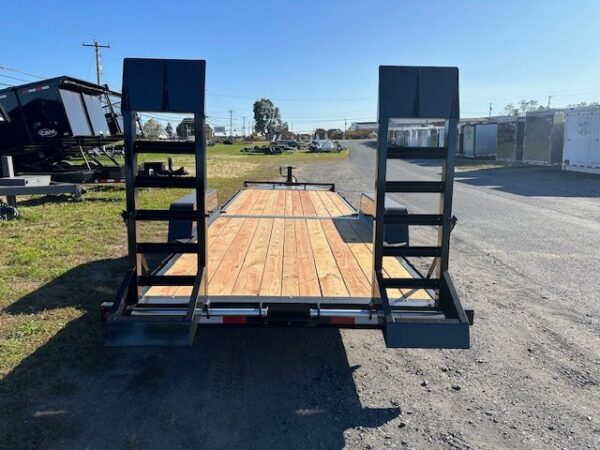 BWise 7 x 22 Heavy Duty Equipment Trailer – Ladder Ramps