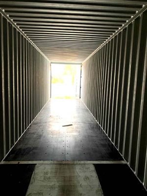 HHXU3115006-4new_40_foot_hc_shipping_container-300x400-2.jpg New 40 Ft Hc High Cube Shipping Container