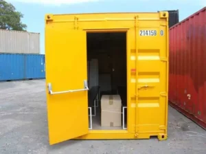 shipping-container-lunch-rooms-002.webp Lunchroom Containers