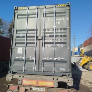 Shipping Containers 40ft 9’6 Tall
